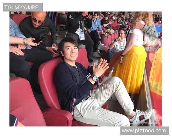 朗朗心目中的足球偶像是谁他对哪位明星球员情有独钟呢 朗朗心目中的足球偶像是谁他对哪位明星球员情有独钟呢